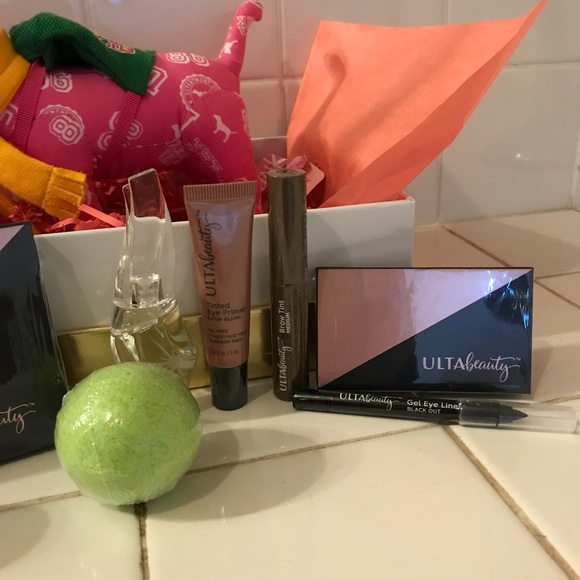 SOLD - Picture 3 of 3